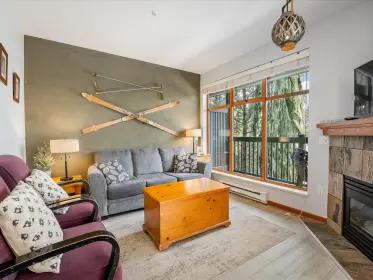 24 4355 Northlands Boulevard, Whistler, BC, Whistler — Townhouse for sale