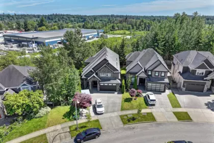 18894 53a Avenue, Surrey, BC, Surrey — Single Family Residence for sale