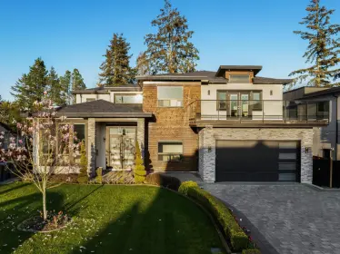 5752 173 Street, Surrey, BC, Surrey — Single Family Residence for sale