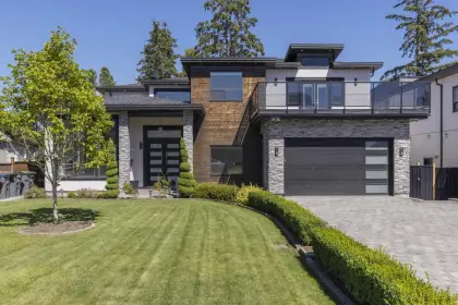 5752 173 Street, Surrey, BC, Surrey — Single Family Residence for sale