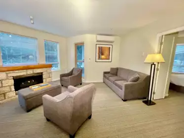 Wk 10 4338 Main Street, Whistler, BC, Whistler — Apartment/Condo for sale