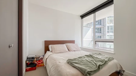 Bedroom 3 Photo of 805 68 Smithe Street, Vancouver, BC
