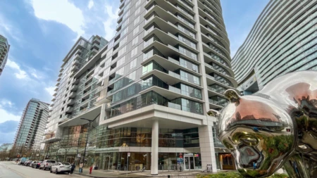 805 68 Smithe Street, Vancouver, BC, Vancouver — Apartment/Condo for sale
