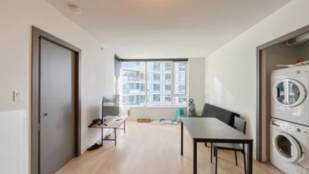 Pantry Photo of 805 68 Smithe Street, Vancouver, BC