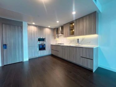 Kitchen Photo of 1601 4890 Lougheed Highway, Burnaby, BC