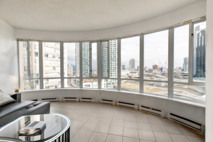 1002 6240 Mckay Avenue, Burnaby, BC, Burnaby — Apartment/Condo for sale