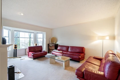9292 Goldhurst Terrace, Burnaby, BC, Burnaby — Half Duplex for sale