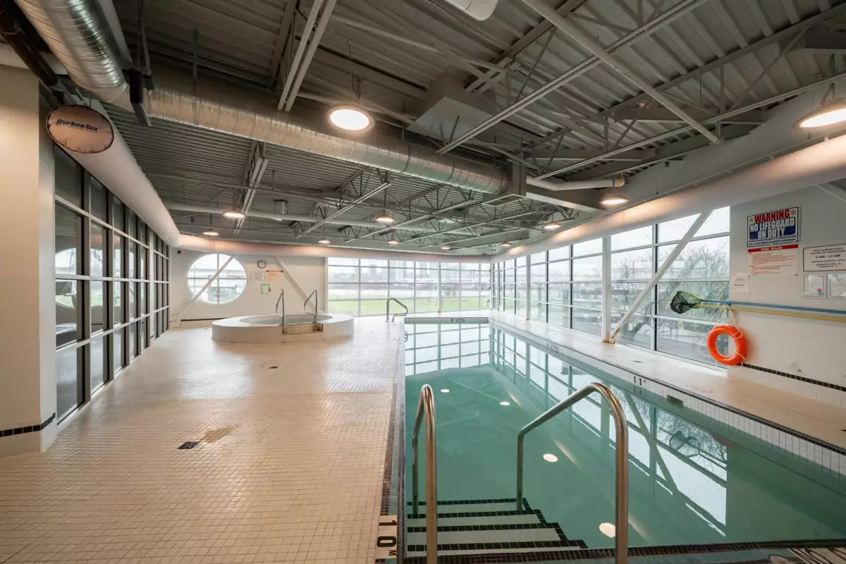 Entry Foyer Photo of 105 10011 River Drive, Richmond, BC