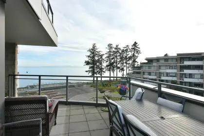 504 5665 Teredo Street, Sechelt, BC, Sechelt — Apartment/Condo for sale