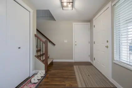 8076 157a Street, Surrey, BC, Surrey — Single Family Residence for sale