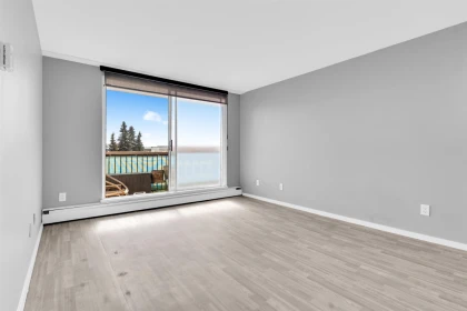 201 320 Royal Avenue, New Westminster, BC, New Westminster — Apartment/Condo for sale