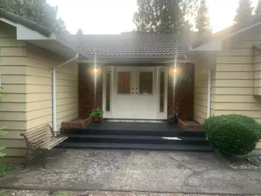 Breakfast Nook Photo of 6863 204th Street, Langley, BC