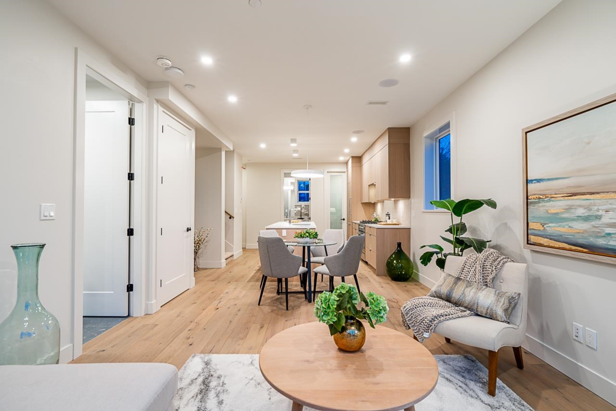 Powder Room Photo of 3535 Cambridge Street, Vancouver, BC