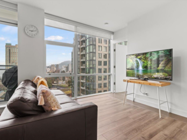 1201 1455 Howe Street, Vancouver, BC, Vancouver — Apartment/Condo for sale
