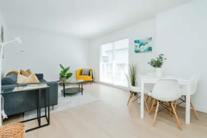 302 8690 Montcalm Street, Vancouver, BC, Vancouver — Apartment/Condo for sale