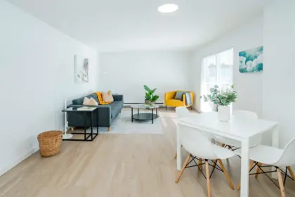 302 8690 Montcalm Street, Vancouver, BC, Vancouver — Apartment/Condo for sale