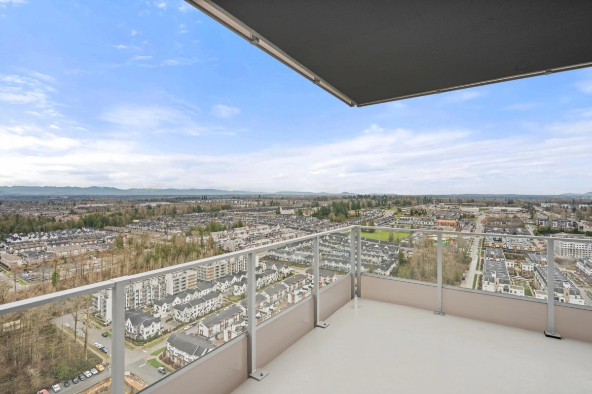 Front Yard Photo of 3302 8551 201 Street, Langley, BC