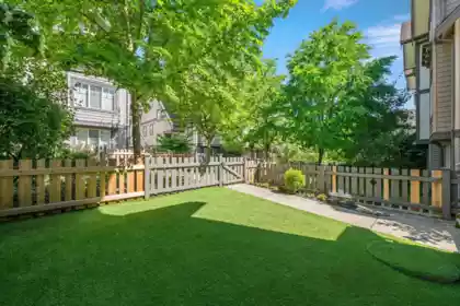 64 20038 70 Avenue, Langley, BC, Langley — Townhouse for sale