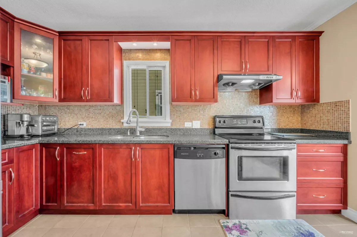 Dining Area Photo of 2785 W 20th Avenue, Vancouver, BC