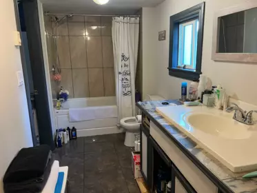 Primary Bathroom Photo of 12473 114 Avenue, Surrey, BC