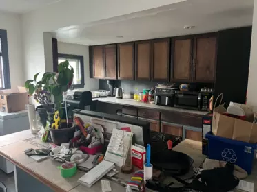 Kitchen Photo of 12473 114 Avenue, Surrey, BC