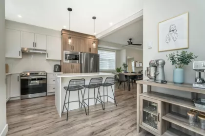 8 2033 Mckenzie Road, Abbotsford, BC, Abbotsford — Townhouse for sale