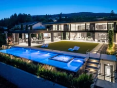 690 Knockmaroon Road, West Vancouver, BC