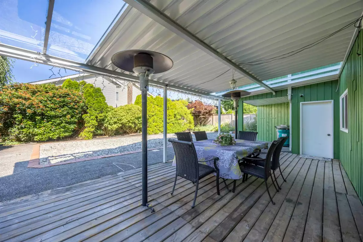 Hot Tub / Spa Photo of 528 Ascot Street, Coquitlam, BC