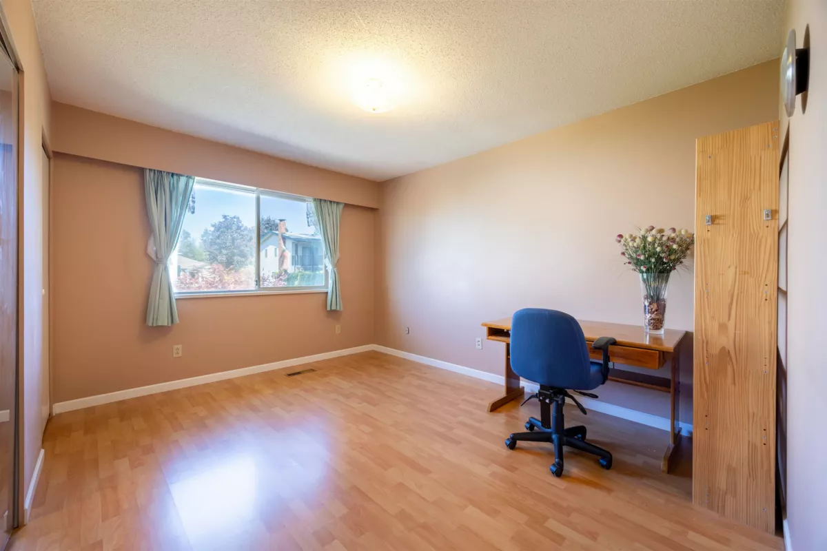 Outdoor Patio Photo of 528 Ascot Street, Coquitlam, BC