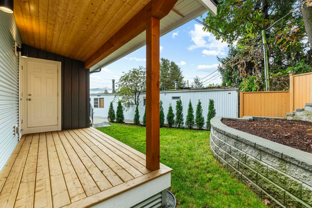 Outdoor Patio Photo of 10 34519 Lougheed Highway, Mission, BC