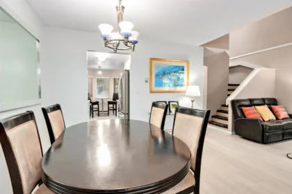 Kitchen Island Photo of 2 10094 154 Street, Surrey, BC