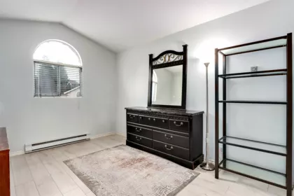 Loft / Bonus Room Photo of 2 10094 154 Street, Surrey, BC