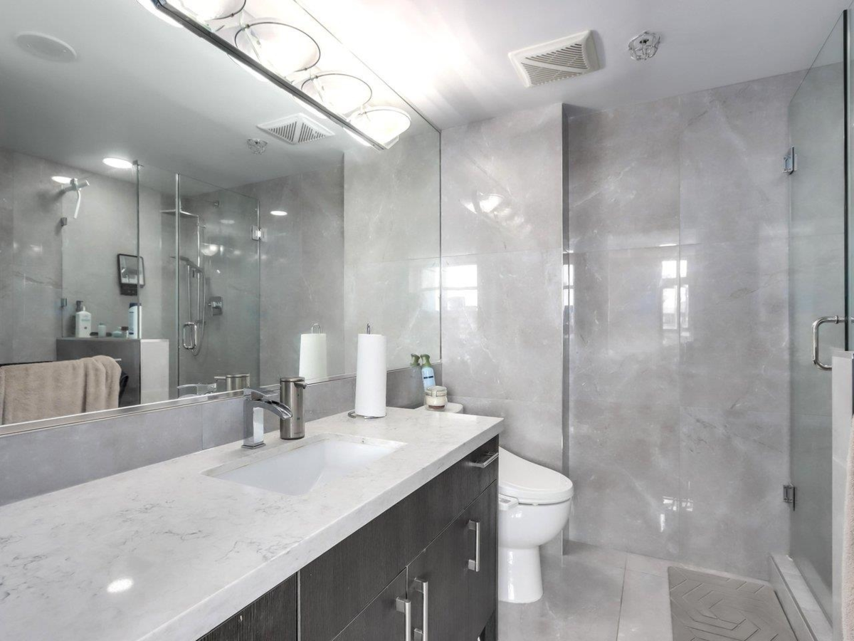 Powder Room Photo of 1708 198 Aquarius Mews, Vancouver, BC
