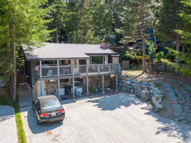 Kitchen Photo of 3106 Tyrol Crescent, Whistler, BC