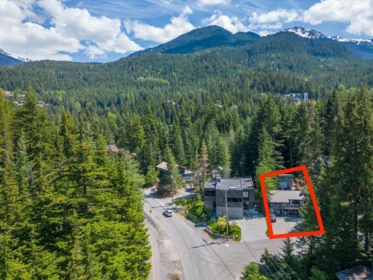 3106 Tyrol Crescent, Whistler, BC, Whistler — Single Family Residence for sale