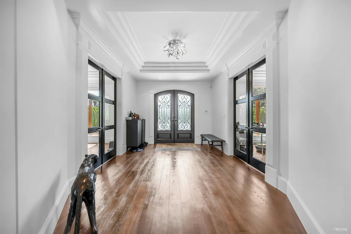 Kitchen Photo of 10651 Granville Avenue, Richmond, BC