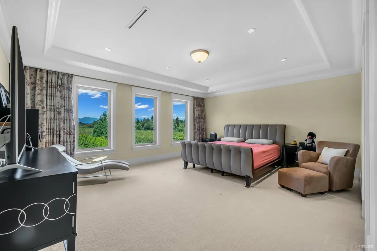Mudroom Photo of 10651 Granville Avenue, Richmond, BC