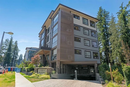 Backyard Photo of 407 3535 146a Street, Surrey, BC
