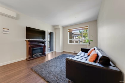 Bedroom 3 Photo of 407 3535 146a Street, Surrey, BC