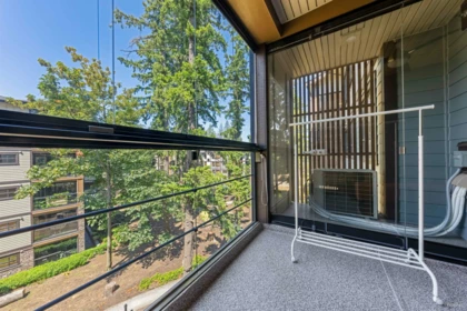 Entry Foyer Photo of 407 3535 146a Street, Surrey, BC