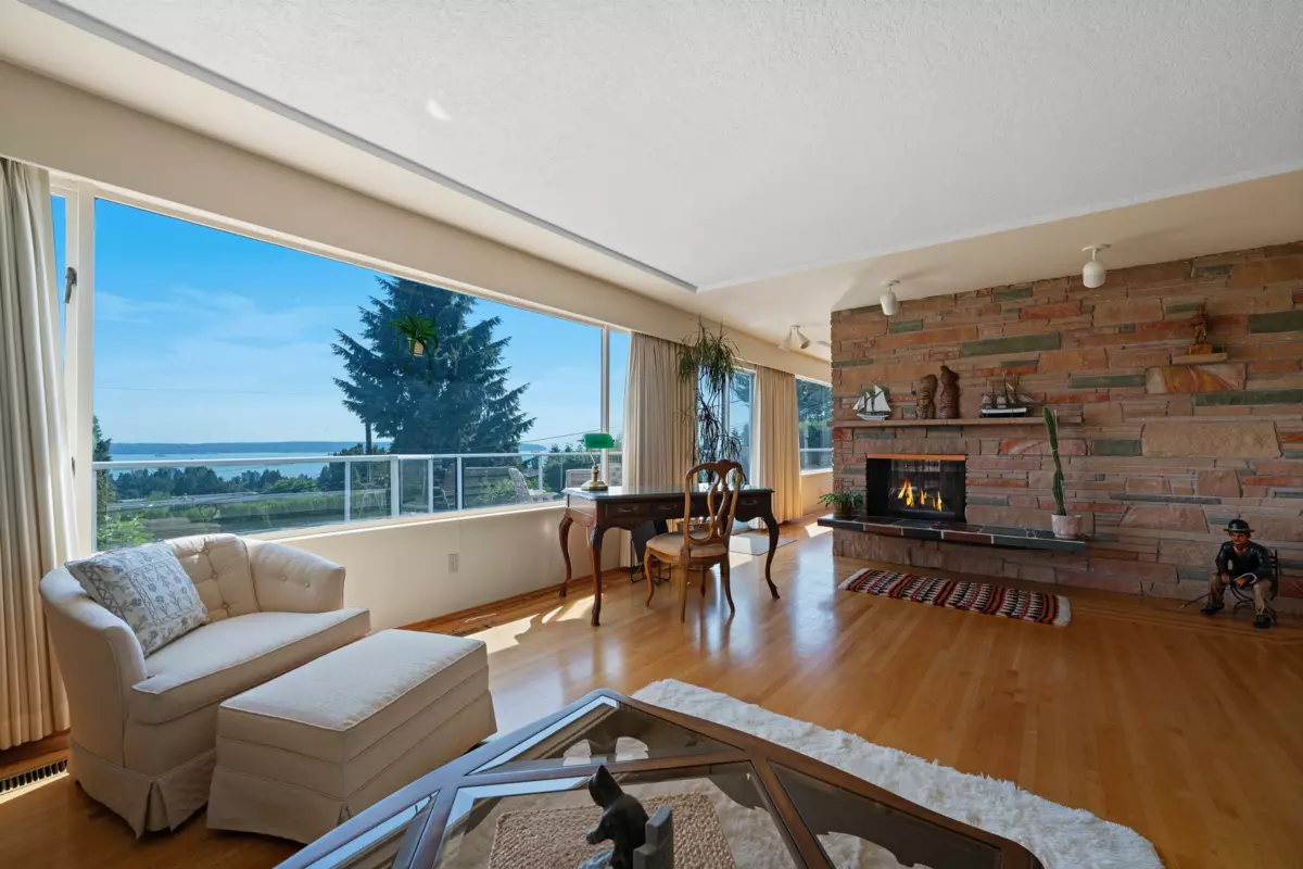 Exterior Rear Photo of 1775 Queens Avenue, West Vancouver, BC