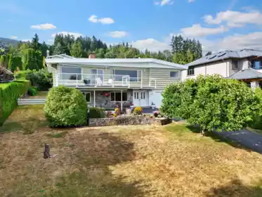 1775 Queens Avenue, West Vancouver, BC, West Vancouver — Single Family Residence for sale