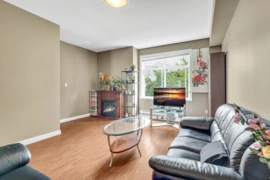 3 9277 121 Street, Surrey, BC