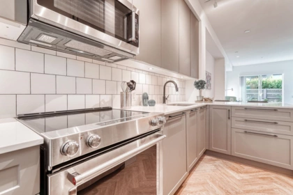 13 9735 University Crescent, Burnaby, BC, Burnaby — Townhouse for sale