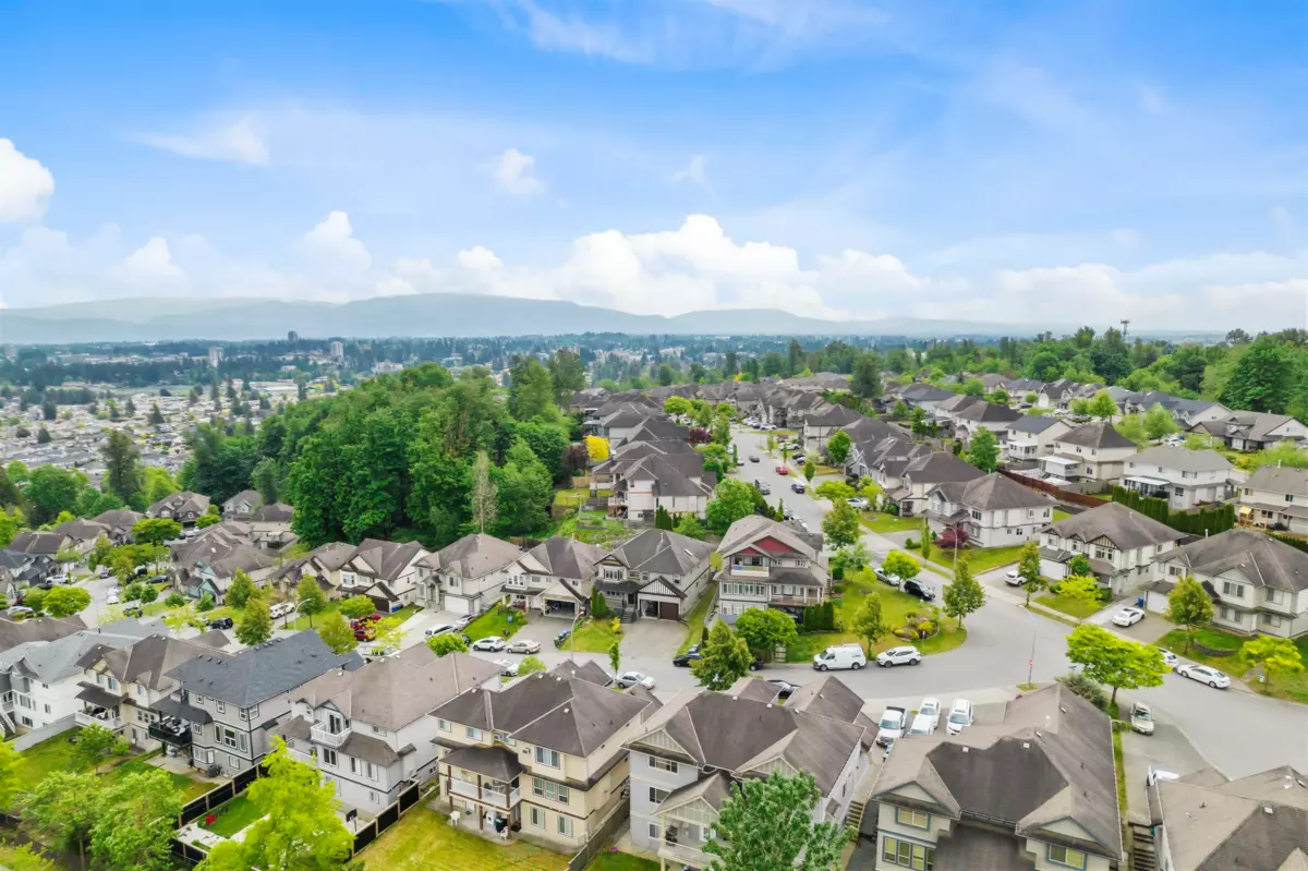 Fitness Center Photo Near 3554 Thurston Place, Abbotsford, BC