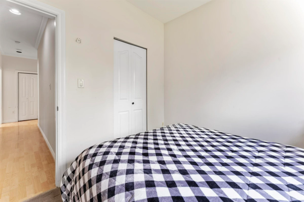 Garage Interior Photo of 3554 Thurston Place, Abbotsford, BC
