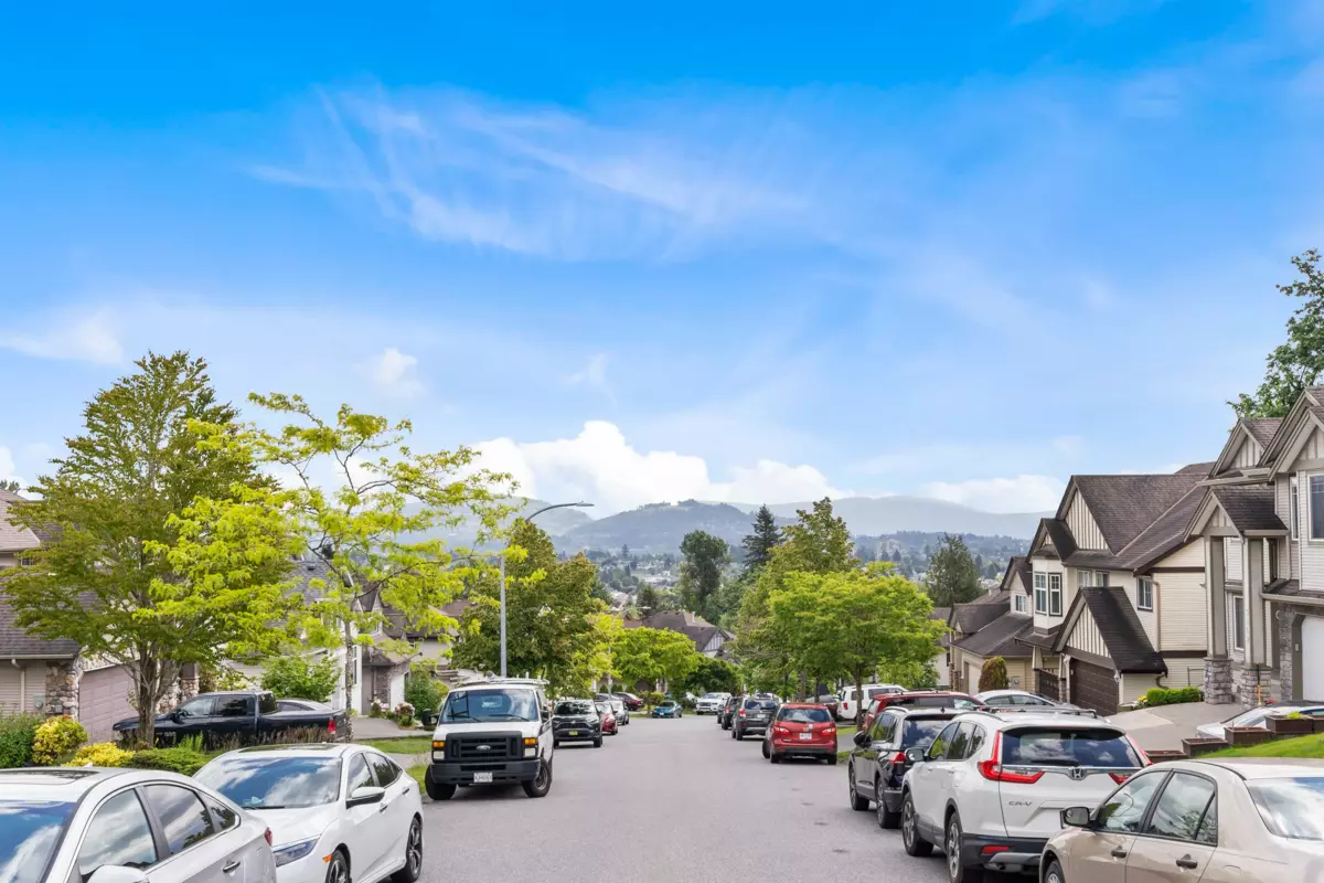 Kitchen Photo of 3554 Thurston Place, Abbotsford, BC