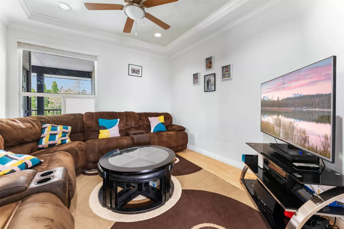 Powder Room Photo of 3554 Thurston Place, Abbotsford, BC