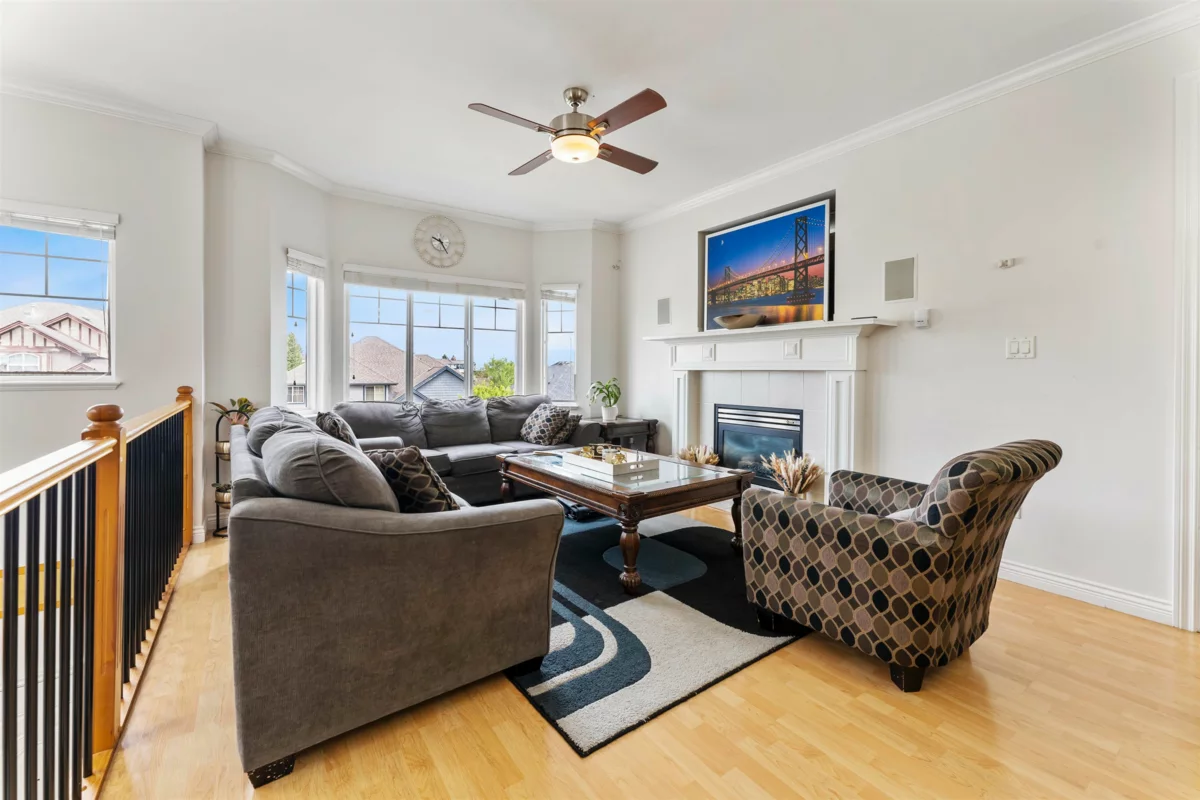 Primary Bathroom Photo of 3554 Thurston Place, Abbotsford, BC