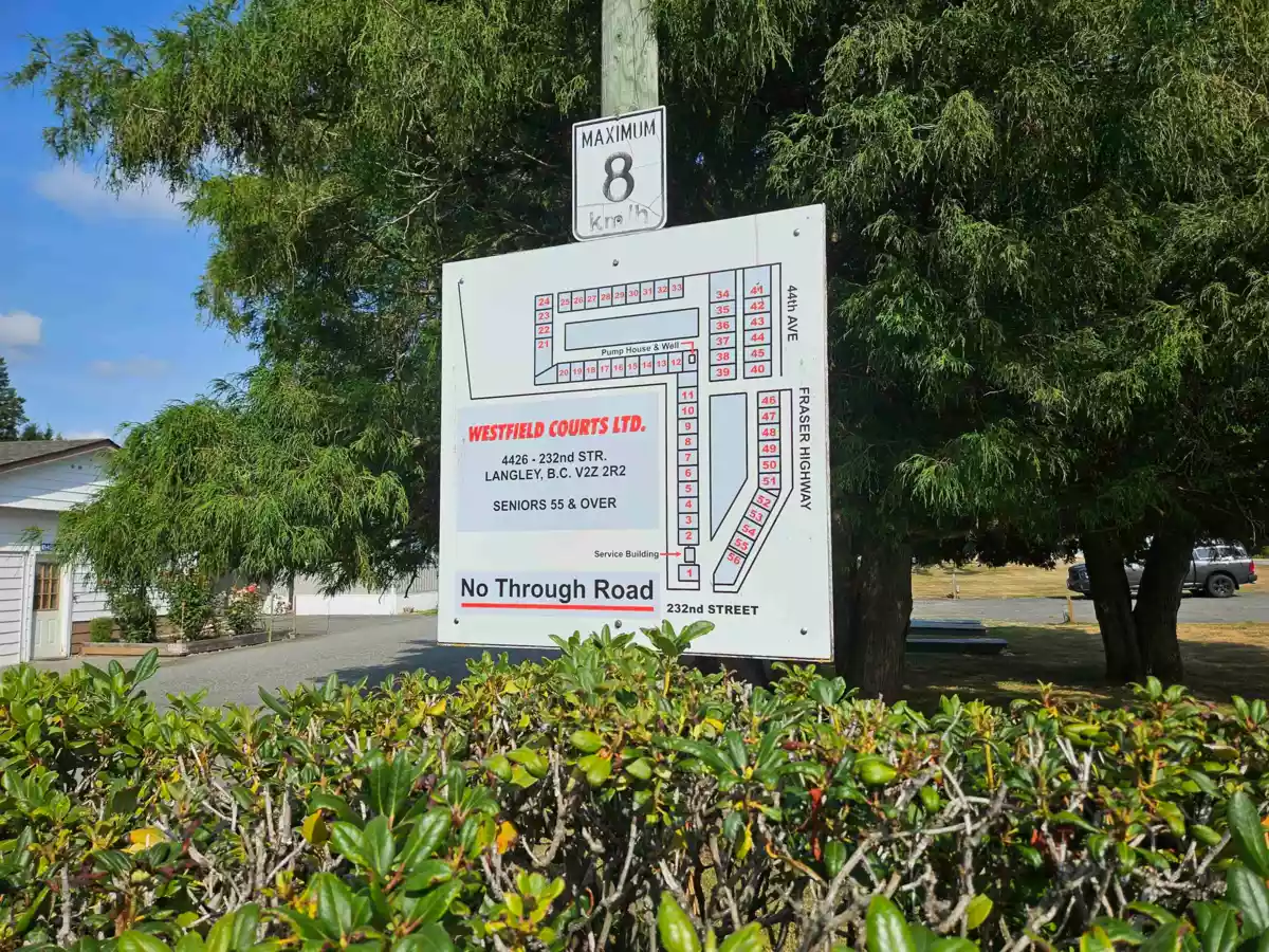 Family Room Photo of 24 4426 232 Street, Langley, BC